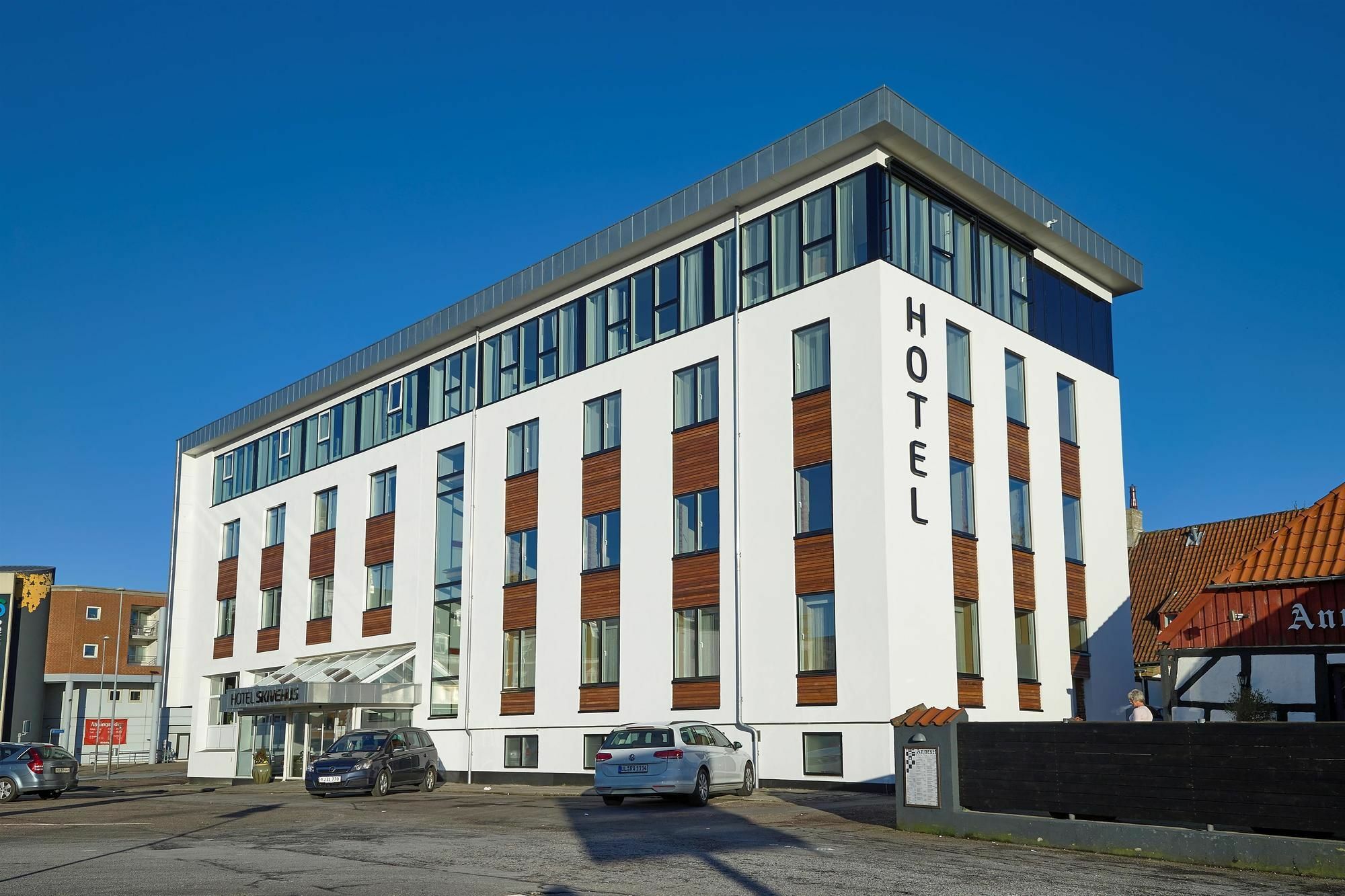 Skivehus 3*